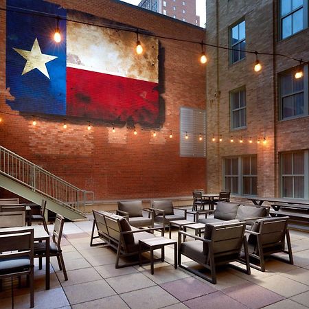 Courtyard Fort Worth Downtown/Blackstone Экстерьер фото